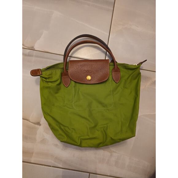 Longchamp Le Pliage Green Shoulder Bag - Picture 2 of 16